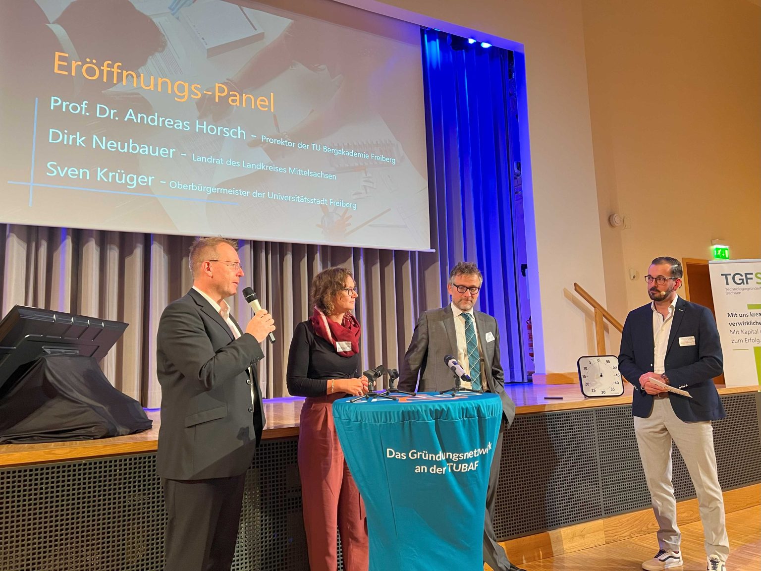 SAXEED TUBAFStartups mit etablierten Unternehmen SAXEED